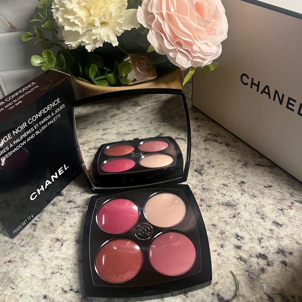 Chanel Rouge Noir Confidence Eyeshadow & Blush Palette
